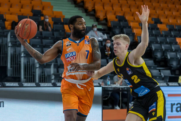 文班华子前 文班华子前